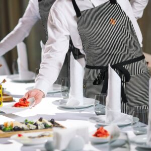 Boldric-FOH-TableSet-StripeApron-WhiteLongSleeveShirt-Lifestyle